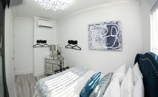 Amazing Modern 5 Bedroom Next To French Qt & Bourbon New Orleans